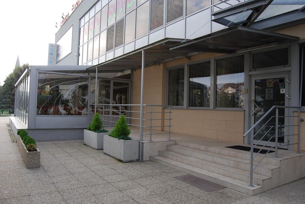 Hotel Saris Bardejov Exterior photo