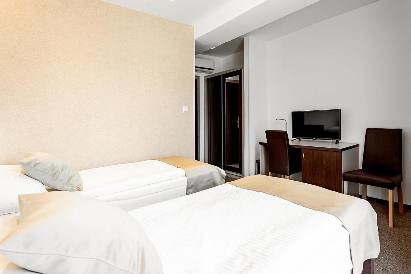Hotel Saris Bardejov Exterior photo