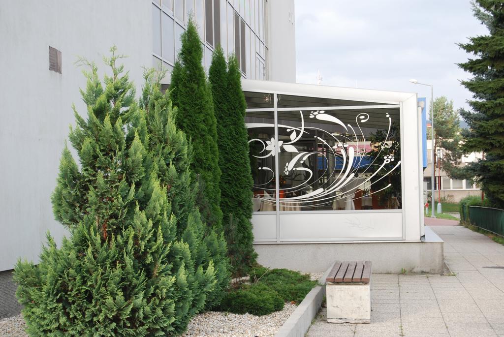 Hotel Saris Bardejov Exterior photo